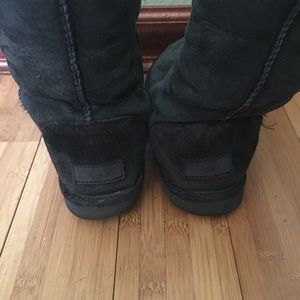 Black Uggs